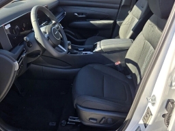Hyundai Tucson SEL FWD 2026