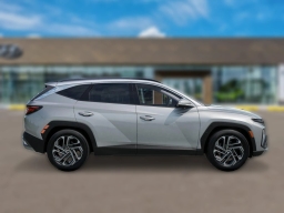 Hyundai Tucson SEL Plus FWD 2026