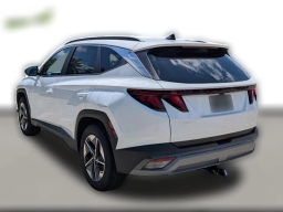 Hyundai Tucson SEL FWD 2026