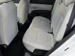 Hyundai Tucson SEL FWD 2026