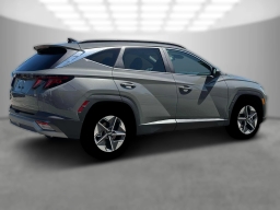 Hyundai Tucson SEL Plus FWD 2026