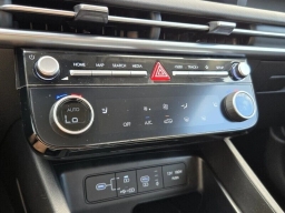 Hyundai Tucson SEL Premium FWD 2026