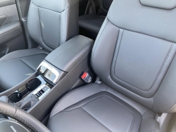 Hyundai Tucson SEL Premium FWD 2026