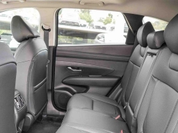 Hyundai Tucson SEL Premium FWD 2026