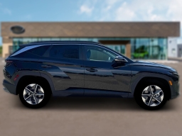 Hyundai Tucson SEL Premium FWD 2026