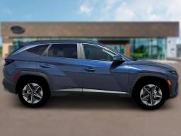 Hyundai Tucson SEL Premium FWD 2026