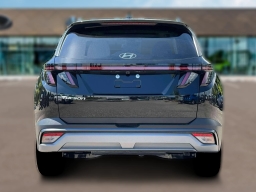 Hyundai Tucson SEL Premium FWD 2026
