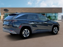 Hyundai Tucson SEL Premium FWD 2026