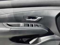 Hyundai Tucson SEL Premium FWD 2026