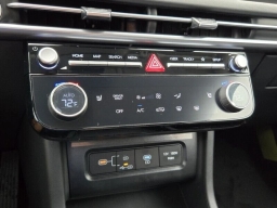 Hyundai Tucson SEL Premium FWD 2026