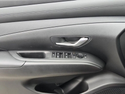 Hyundai Tucson SEL Premium FWD 2026