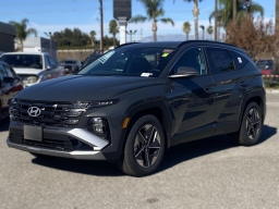 Hyundai Tucson SEL Premium FWD 2026