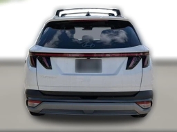 Hyundai Tucson SEL Premium FWD 2026