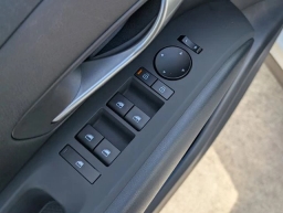 Hyundai Tucson SEL Premium FWD 2026