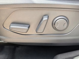 Hyundai Tucson SEL Premium FWD 2026