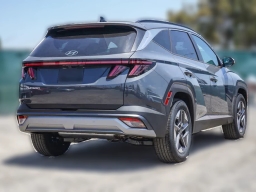 Hyundai Tucson SEL Premium FWD 2026
