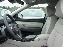 Hyundai Tucson SEL Premium FWD 2026