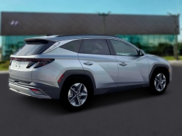 Hyundai Tucson SEL Premium FWD 2026
