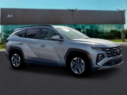 Hyundai Tucson SEL Premium FWD 2026