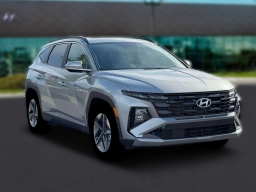 Hyundai Tucson SEL Premium FWD 2026