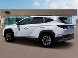 Hyundai Tucson SEL Premium AWD 2026