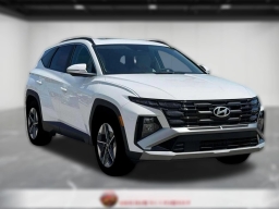 Hyundai Tucson SEL Premium AWD 2026