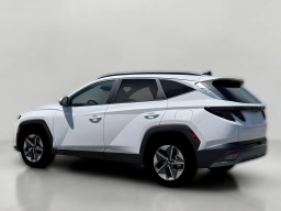 Hyundai Tucson SEL Premium AWD 2026