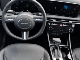 Hyundai Tucson SEL Premium AWD 2026