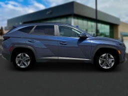 Hyundai Tucson SEL Premium AWD 2026
