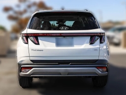 Hyundai Tucson SEL Premium AWD 2026