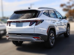 Hyundai Tucson SEL Premium AWD 2026
