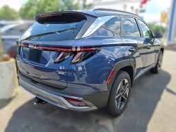 Hyundai Tucson SEL Premium AWD 2026