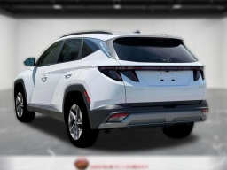 Hyundai Tucson SEL Premium AWD 2026