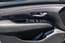 Hyundai Tucson Limited FWD 2025