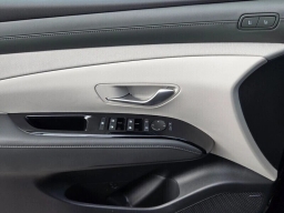 Hyundai Tucson Limited AWD 2026