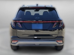 Hyundai Tucson Limited AWD 2026