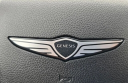 Genesis GV70 2.5T AWD 2026