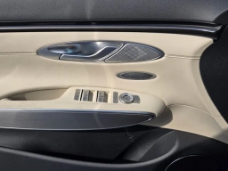 Genesis GV70 2.5T Select AWD 2026
