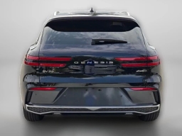 Genesis GV70 2.5T AWD 2026