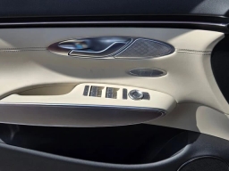 Genesis GV70 2.5T Select AWD 2026