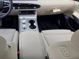 Genesis GV70 2.5T AWD 2026