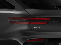 Genesis GV70 2.5T AWD 2026