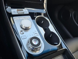 Genesis GV70 2.5T AWD 2026