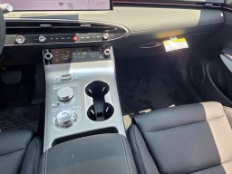 Genesis GV70 2.5T AWD 2026