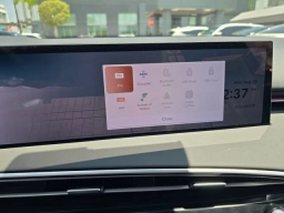Genesis GV70 2.5T AWD 2026