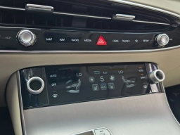 Genesis GV70 2.5T Select AWD 2026