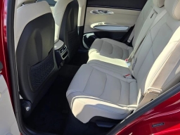 Genesis GV70 2.5T AWD 2026