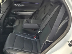 Genesis GV70 2.5T Select AWD 2026
