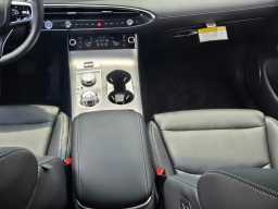 Genesis GV70 2.5T Select AWD 2026