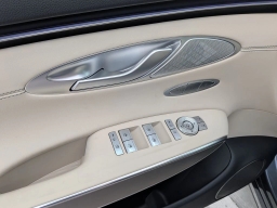 Genesis GV70 2.5T Select AWD 2026